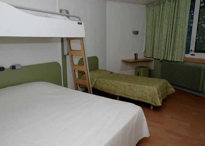 Kyriad Direct Lyon Nord - Szálloda 2*