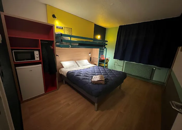 Kyriad Direct Lyon Nord - Szálloda Dardilly