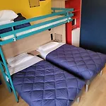Kyriad Direct Lyon Nord - 2*