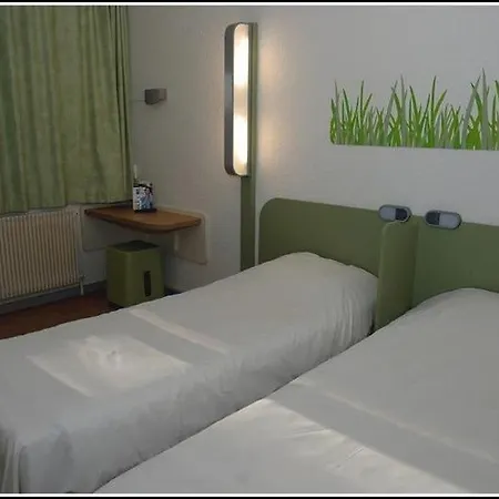 Hotel Kyriad Direct Lyon Nord - 2*