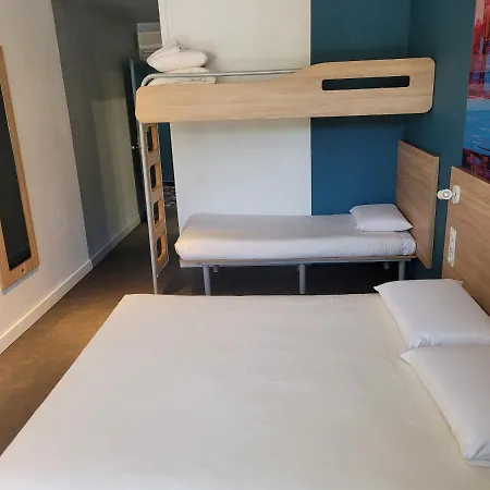 Kyriad Direct Lyon Nord - Hotel 2*