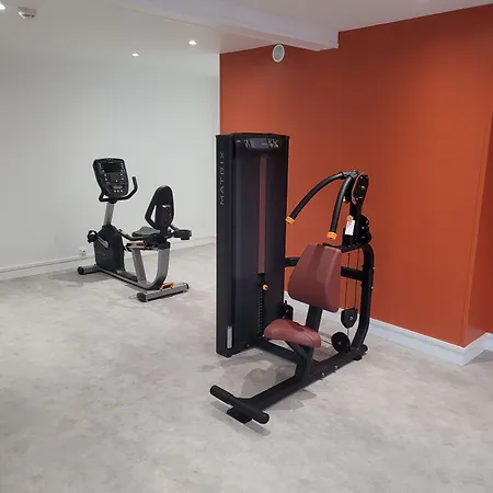 Otel Kyriad Direct Lyon Nord - Dardilly