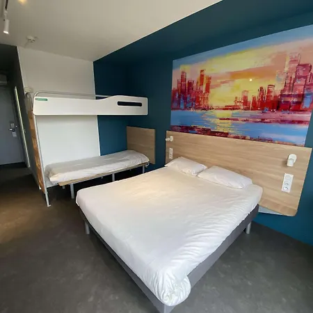 Kyriad Direct Lyon Nord - Otel